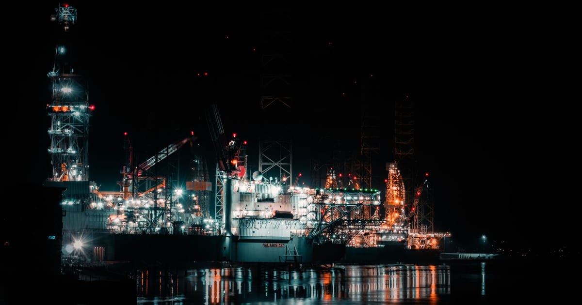 Brent Crude Tops $100 as Mideast Tensions Escalate