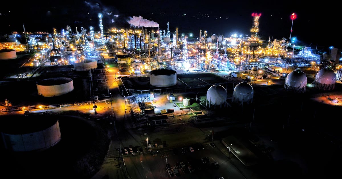 Jizan Refinery Hit: Oil Prices Surge on Saudi Red Sea Attacks