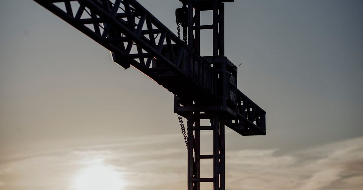 Oil Prices Rise Amid Iran War Concerns