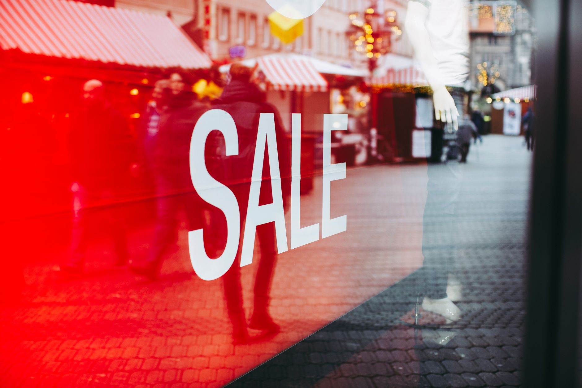 Outdoor Retailer Files Chapter 11, Shutters 91 Locations: What Investors and Landlords Should Know