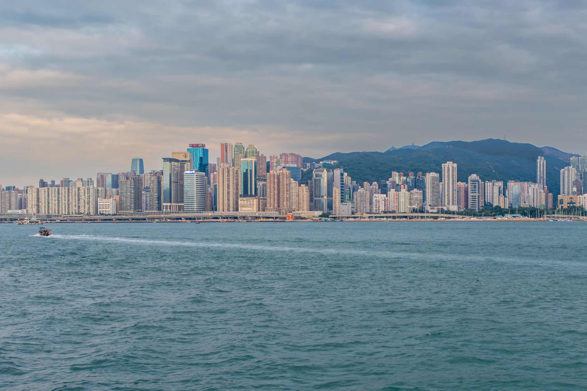 Tariff Tracker: Shein's Hong Kong IPO Challenges U.S. Retail Investors