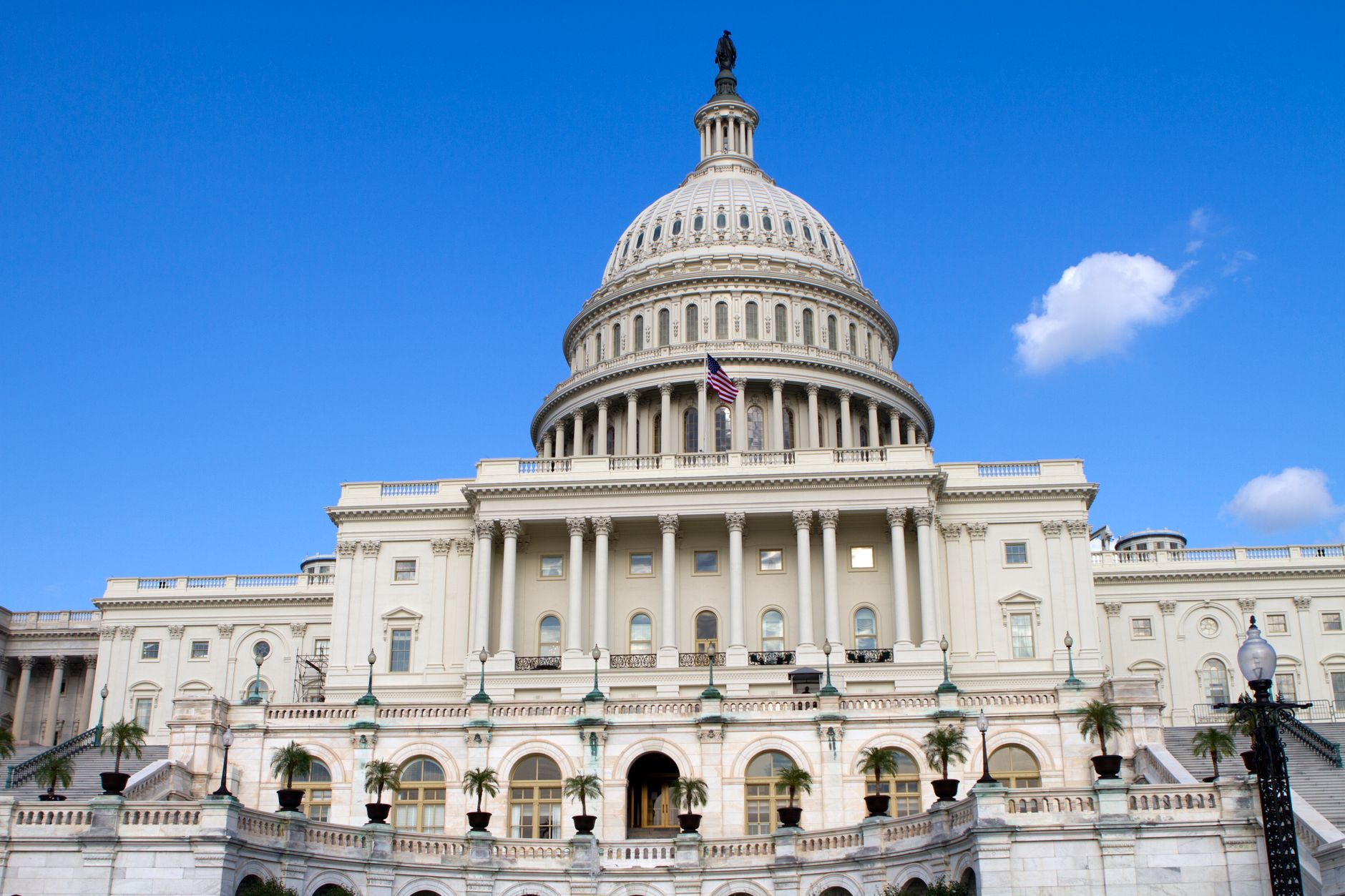 Trump Administration's 'Golden Age of Science' Initiative: Funding Opportunities in AI and Quantum Computing